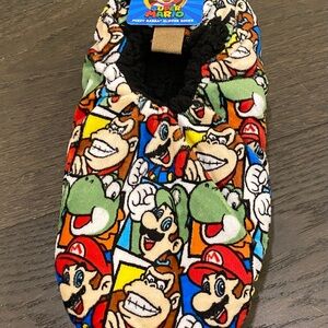 💙BOGO💙Nintendo Super Mario Fuzzy Babba Slipper Socks L-XL Men’s Size 10-12